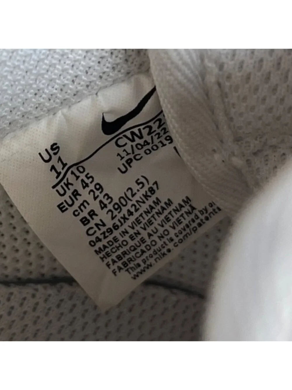 Nike Air Force 1 '07 Low Mens Size 11 White Athletic Lifestyle Shoes Sneakers